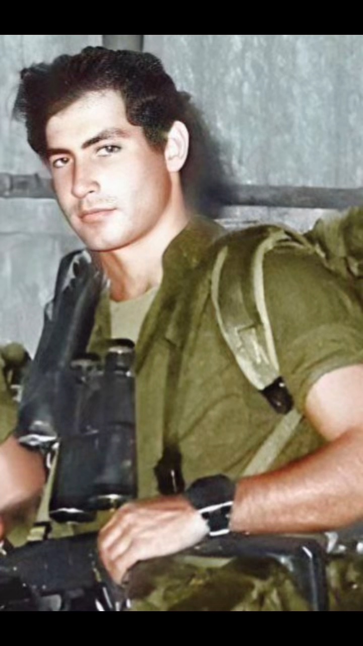 Benjamin Netanyahu, jeune commando de la Sayeret Matkal — fin des années 1960